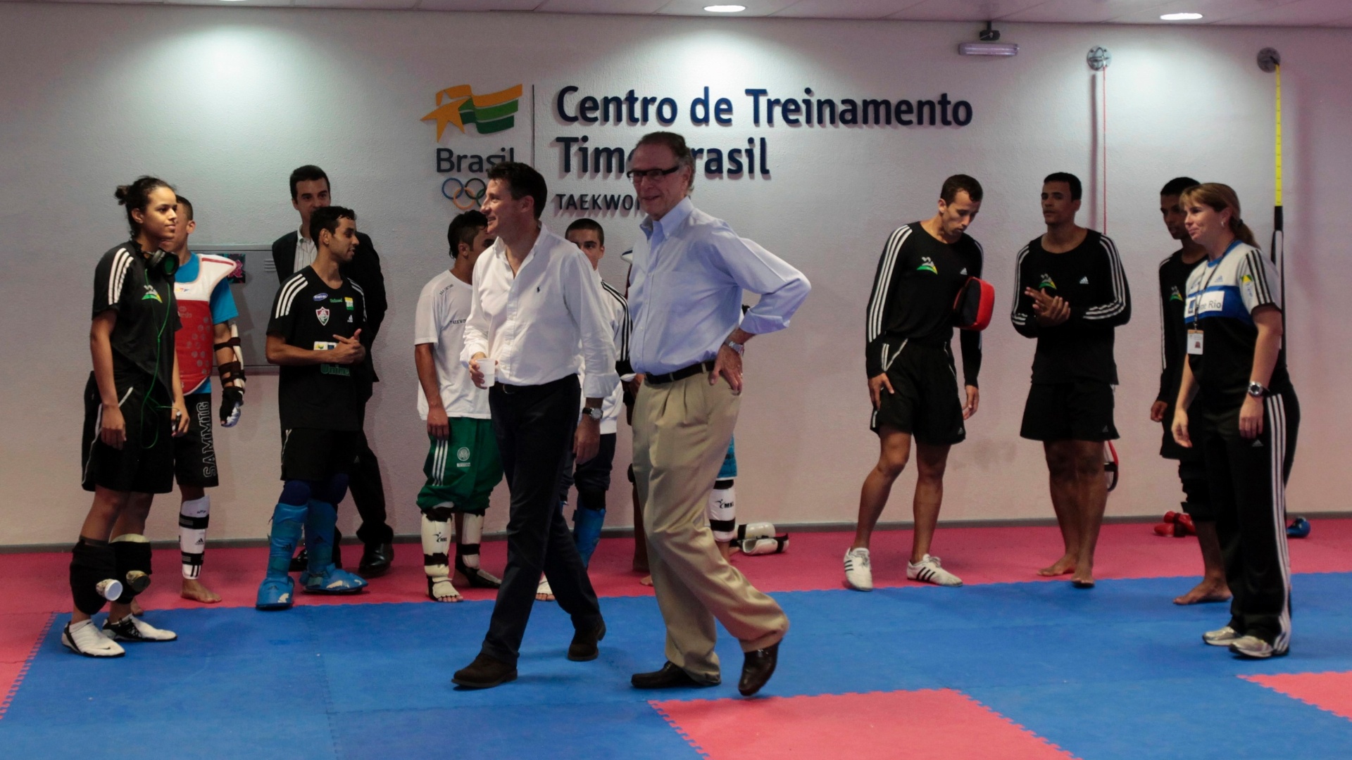Sebastian Coe, presidente do Comitê Organizador de Londres-2012, foi recebido por Carlos Arthur Nuzman no Centro Esportivo Maria Lenk, no Rio de Janeiro