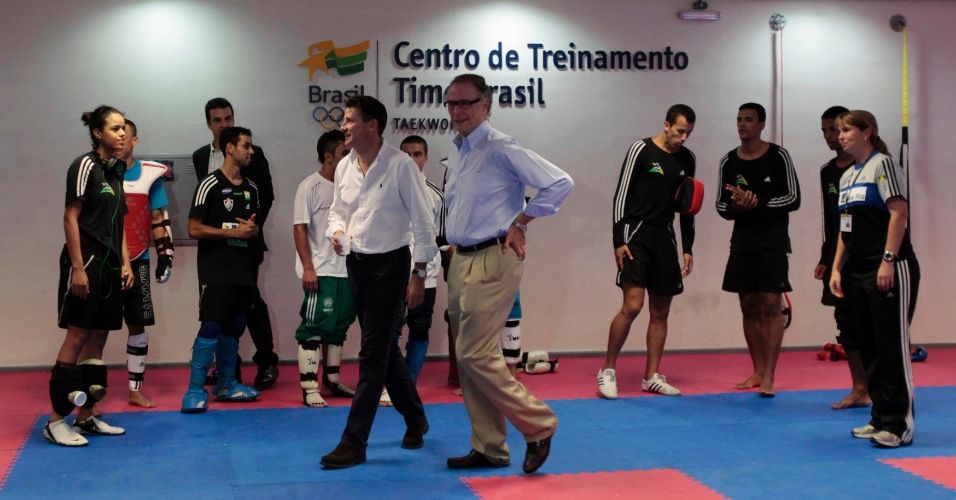 Sebastian Coe, presidente do Comitê Organizador de Londres-2012, foi recebido por Carlos Arthur Nuzman no Centro Esportivo Maria Lenk, no Rio de Janeiro